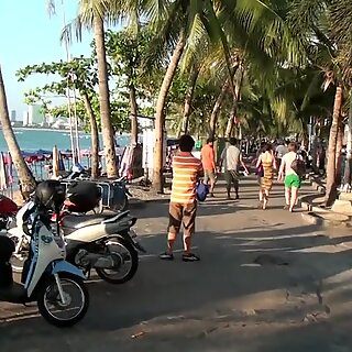 عاهرات شاطئ في باتايا تايلاند
